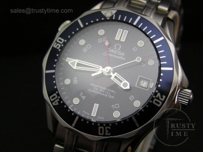 OMG0011 - Omega GMT SeaMaster SS Blue - Swiss ETA (2005)